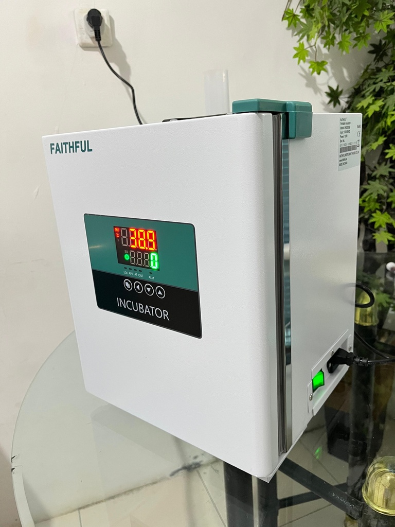 Portable Incubator Capacity 12.8L Liter Model DH-3000AB Brand Faithful