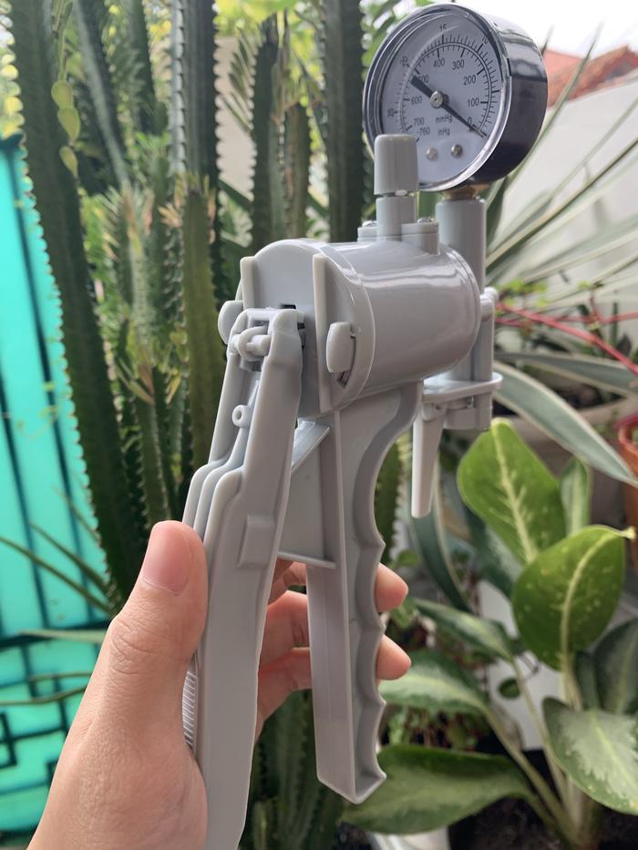 Handheld Vacuum Pump Filtration Manual With Gauge