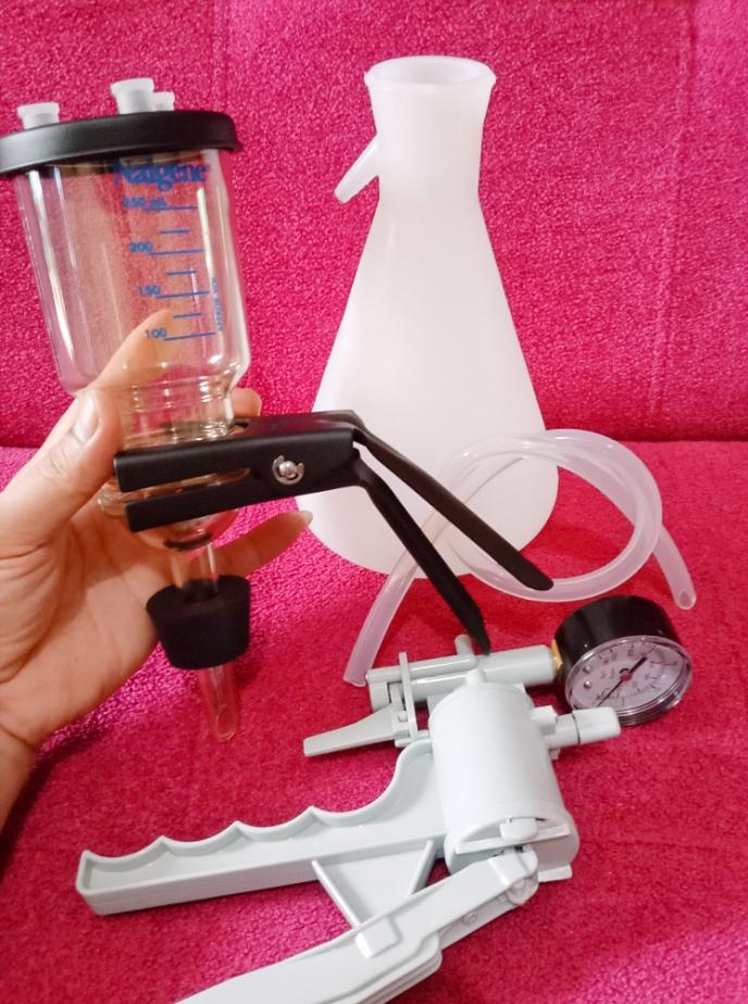 Set for Laboratory Filtration Nalgene Vacuum Filtration Plus Hand Vacuum Pump