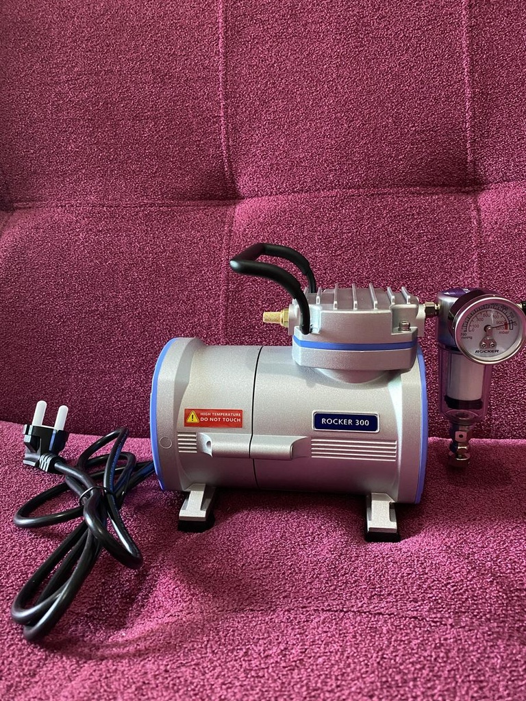 Vacuum Pump Rocker 300 For Filtration Laboratory