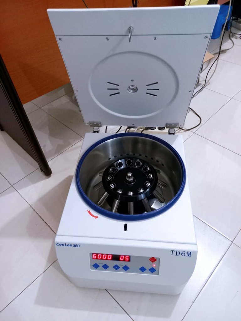 Digital Centrifuge 12 x 15ml 6000 rpm CENLEE TD6M