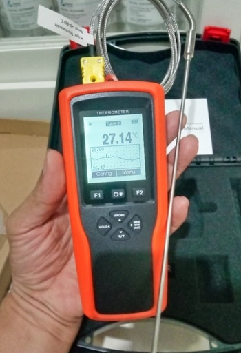 High Accuracy Thermocouple Thermometer YET-610L
